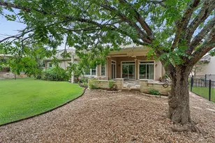 105 Goose Island Dr, Georgetown, TX 78633 - Photo 36