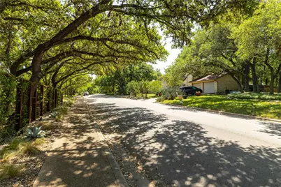 1805 Brookhaven Drive, Austin, TX 78704 - Photo 38