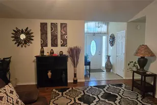 702 Ortega St, Rockdale, TX 76567 - Photo 6