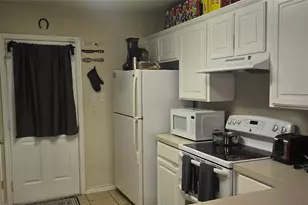 702 Ortega St, Rockdale, TX 76567 - Photo 20