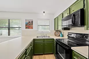 1004 Scenic Dr, Georgetown, TX 78626 - Photo 16