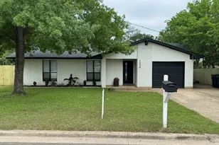 1004 Scenic Dr, Georgetown, TX 78626 - Photo 2