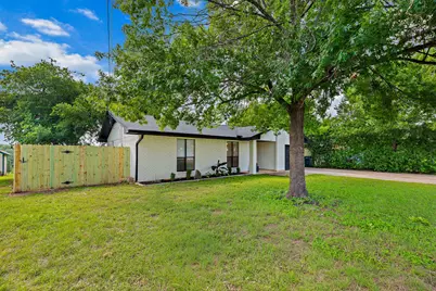 1004 Scenic Drive, Georgetown, TX 78626 - Photo 4