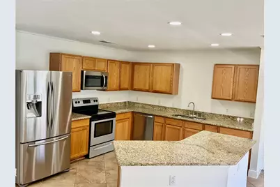 11210 Kingsgate Drive, Austin, TX 78748 - Photo 8