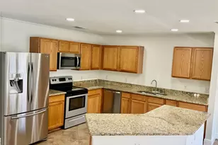 11210 Kingsgate Dr, Austin, TX 78748 - Photo 8