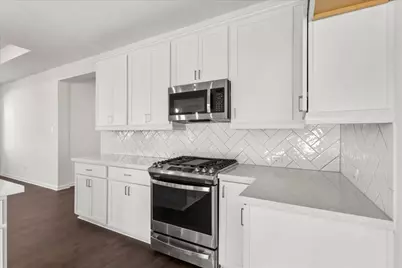 133 Green Knoll Lane, Georgetown, TX 78628 - Photo 14