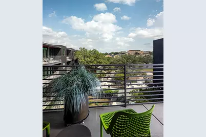 900 S 1st Street #416, Austin, TX 78704 - Photo 4
