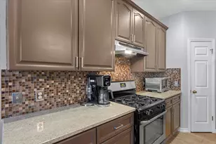 4104 Sun Spirit Dr, Austin, TX 78735 - Photo 8