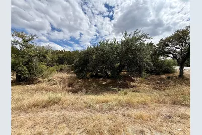 512 Hi Stirrup, Horseshoe Bay, TX 78657 - Photo 4