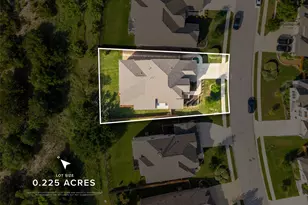 7516 Pace Ravine Dr, Lago Vista, TX 78645 - Photo 4