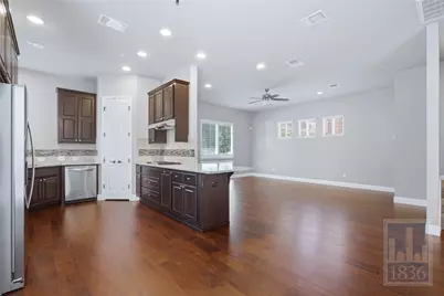 2016 Simond Avenue #D, Austin, TX 78723 - Photo 4
