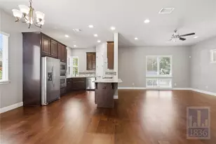 2016 Simond Ave, Austin, TX 78723 - Photo 2