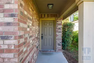 432 Thunderstorm Ave, Lockhart, TX 78644 - Photo 26