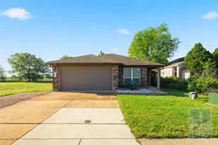 432 Thunderstorm Ave, Lockhart, TX 78644 - Photo 24