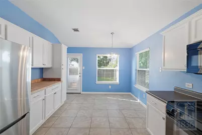 432 Thunderstorm Avenue, Lockhart, TX 78644 - Photo 8
