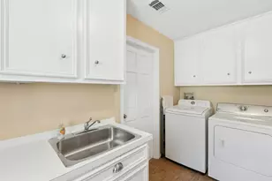 108 Spellbrook Ln, Lakeway, TX 78734 - Photo 14