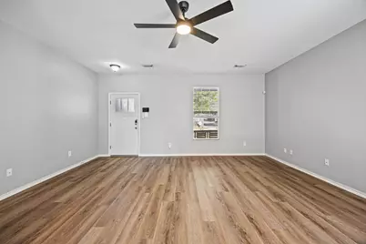 10805 Trail Weary Drive, Austin, TX 78754 - Photo 6