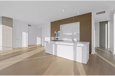 313 W 17th Street #1505, Austin, TX 78701 - Photo 6