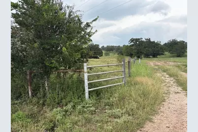 2609 County Road 216, Giddings, TX 78942 - Photo 4