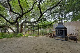 1012 Sailmaster St, Lakeway, TX 78734 - Photo 22