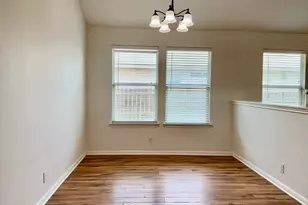 706 Stewart Dr, Hutto, TX 78634 - Photo 8