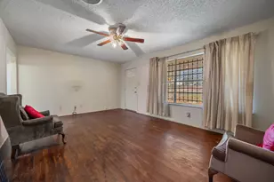 2000 Cedar Ave, Austin, TX 78722 - Photo 8
