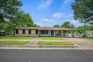 2000 Cedar Ave, Austin, TX 78722 - Photo 1