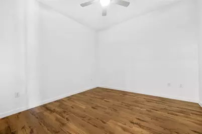 4801 Springdale Road #1005, Austin, TX 78723 - Photo 14