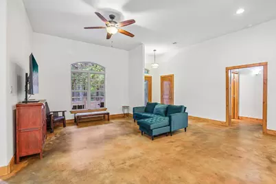 267 Corral Road, Smithville, TX 78957 - Photo 14
