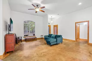 267 Corral Rd, Smithville, TX 78957 - Photo 14