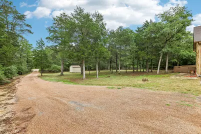 267 Corral Road, Smithville, TX 78957 - Photo 4