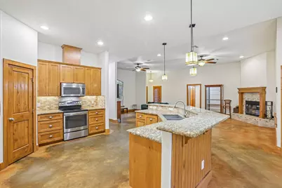 267 Corral Road, Smithville, TX 78957 - Photo 18