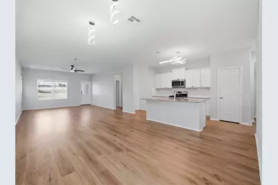 8014 Purple Aster Pass, Lago Vista, TX 78645 - Photo 6