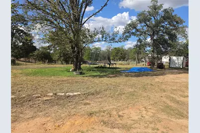 150 Wayside Drive, Elgin, TX 78621 - Photo 2