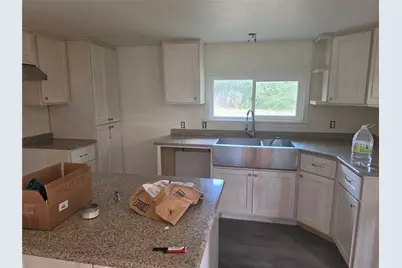 150 Wayside Drive, Elgin, TX 78621 - Photo 16