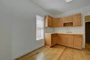 2106 Holly St, Austin, TX 78702 - Photo 12