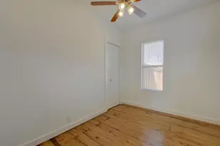 2106 Holly St, Austin, TX 78702 - Photo 24