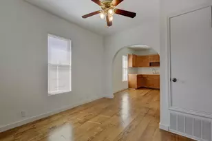 2106 Holly St, Austin, TX 78702 - Photo 6