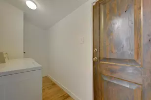 2106 Holly St, Austin, TX 78702 - Photo 26