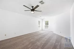 4200 Cortina Dr, Austin, TX 78749 - Photo 12
