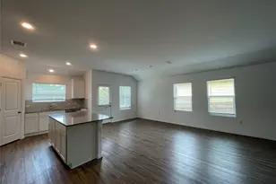 10717 Steinbeck Dr, Austin, TX 78747 - Photo 6