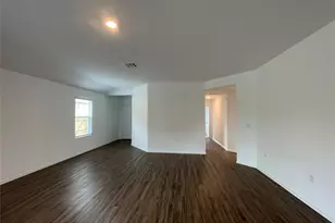 10717 Steinbeck Dr, Austin, TX 78747 - Photo 8