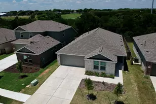 10717 Steinbeck Dr, Austin, TX 78747 - Photo 2