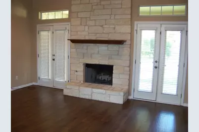 1400 T H Johnson Drive, Taylor, TX 76574 - Photo 2