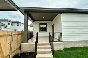 412 Treadwell Ln, Kyle, TX 78640 - Photo 18