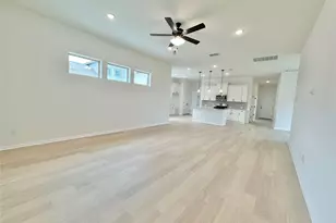 412 Treadwell Ln, Kyle, TX 78640 - Photo 6