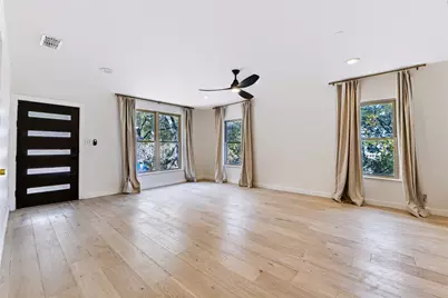 1201 Loma Drive, Austin, TX 78741 - Photo 8