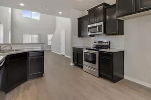 516 E Slaughter Ln, Austin, TX 78744 - Photo 2