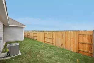 633 Salamander St, San Marcos, TX 78666 - Photo 34