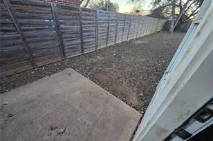 4417 Lendall Ln, Austin, TX 78744 - Photo 16